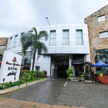 Oyo 43936 Hotel Rajputana Palace Farrukhabad 外观 照片